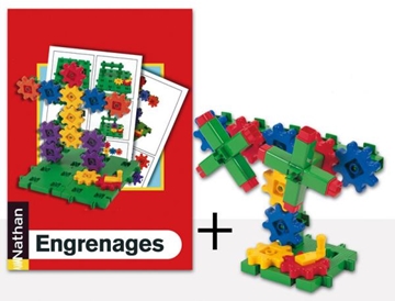 Image de Engrenages et fiches - l'ensemble