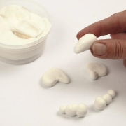 Image de Silk Clay blanc, pot de 650 g