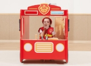 Image de Meuble de jeu camion de pompier en bois