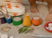 Image de Grapat Pots – petits pots arc-en-ciel en bois – set de 6