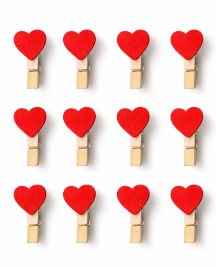 Image de Mini pinces à linge coeur, lot de 12
