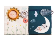 Image de Taf Toys - Fantasy Busy Book