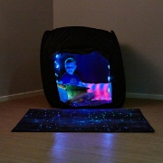 Image de Mini espace sensoriel pop-up noir