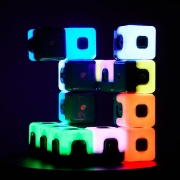 Image de Glow Sequencing Cubes, Lot de 15